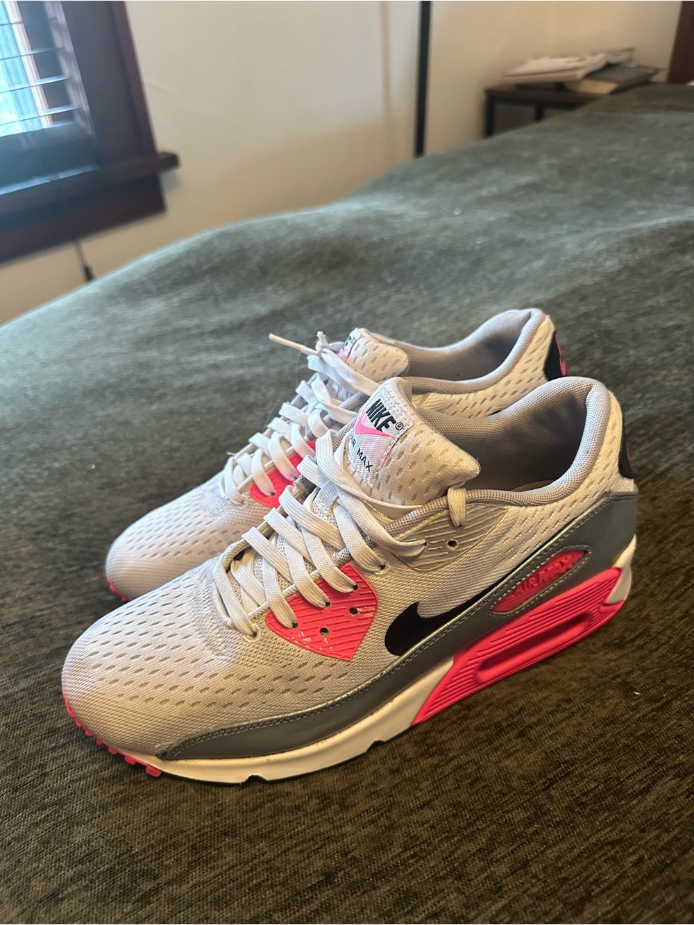 Nike Women's Air Max Sneakers White Black Pink Accents